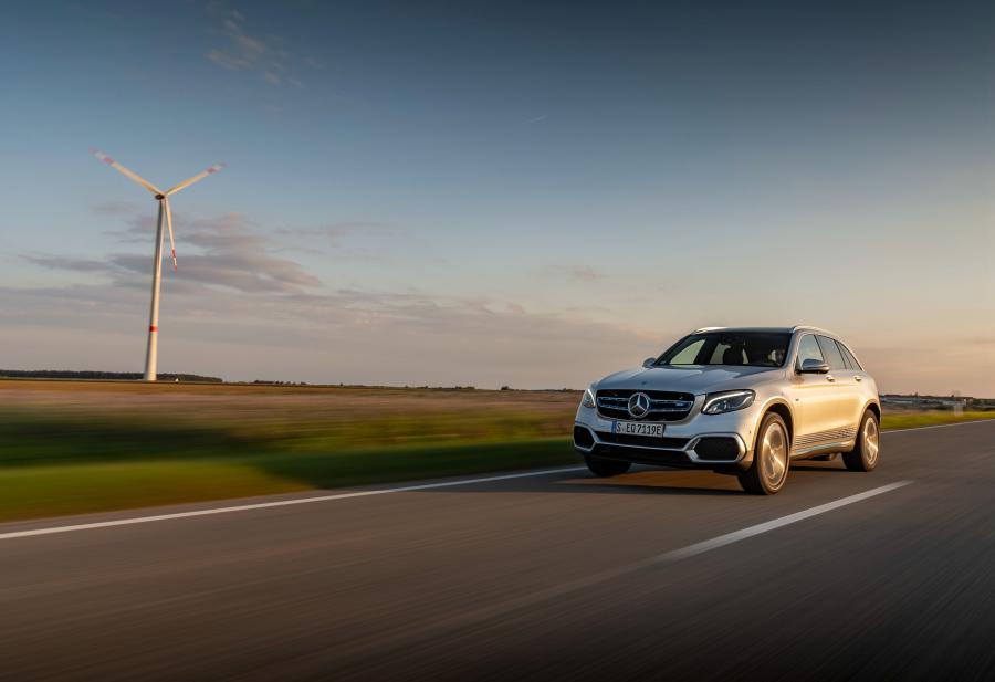  Mercedes-Benz GLC F-Cell 2019 года  (WW) (фото 28 из 40)